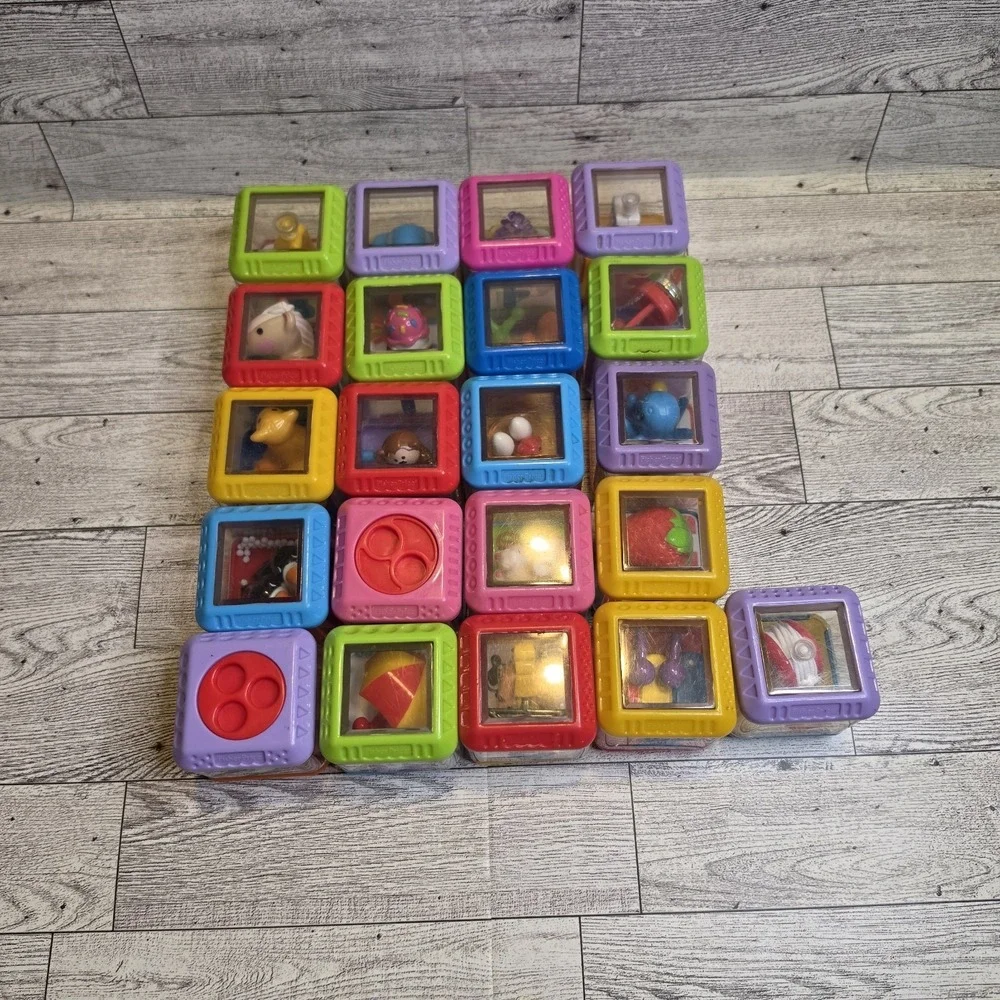 Fisher Price Peek a Boo Blocks Alphabet 2
